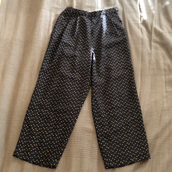 Quirky pleated pants - Picture 2 of 6